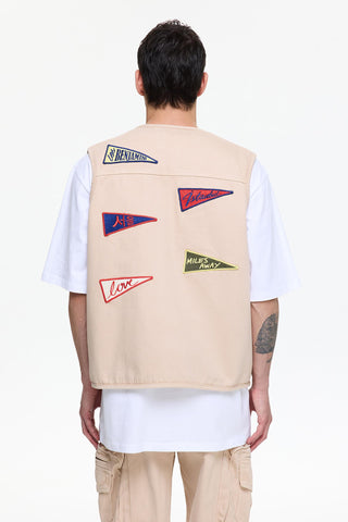 Les Benjamins - VEST 001